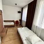 Ξενοδοχείο I Restauracja „kristal”