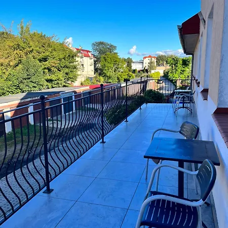 I Restauracja „kristal” Hotel 2*